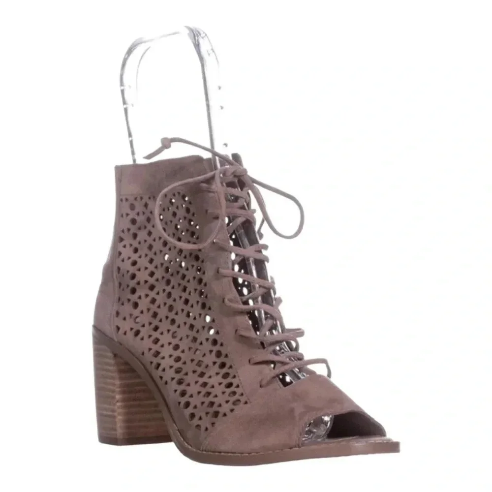 Vince Camuto Trevan smoke cloud tan‎ suede cut out lace up heeled sandals 8.5 M